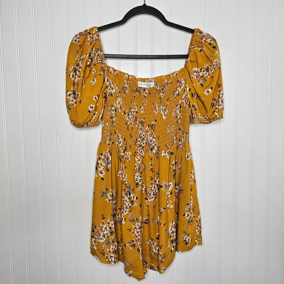 Flynn Skye Justine Romper Size Small Floral Rayon Summer Beach Vacation Boho - Picture 7 of 7